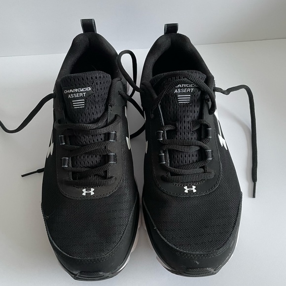 Men’s Under Armour Charged Assert Shoes - Picture 2 of 8